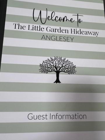 مبيت وإفطار هوليهيد The Little Garden Hideaway With Stunning Sea Views And Garden المظهر الخارجي الصورة